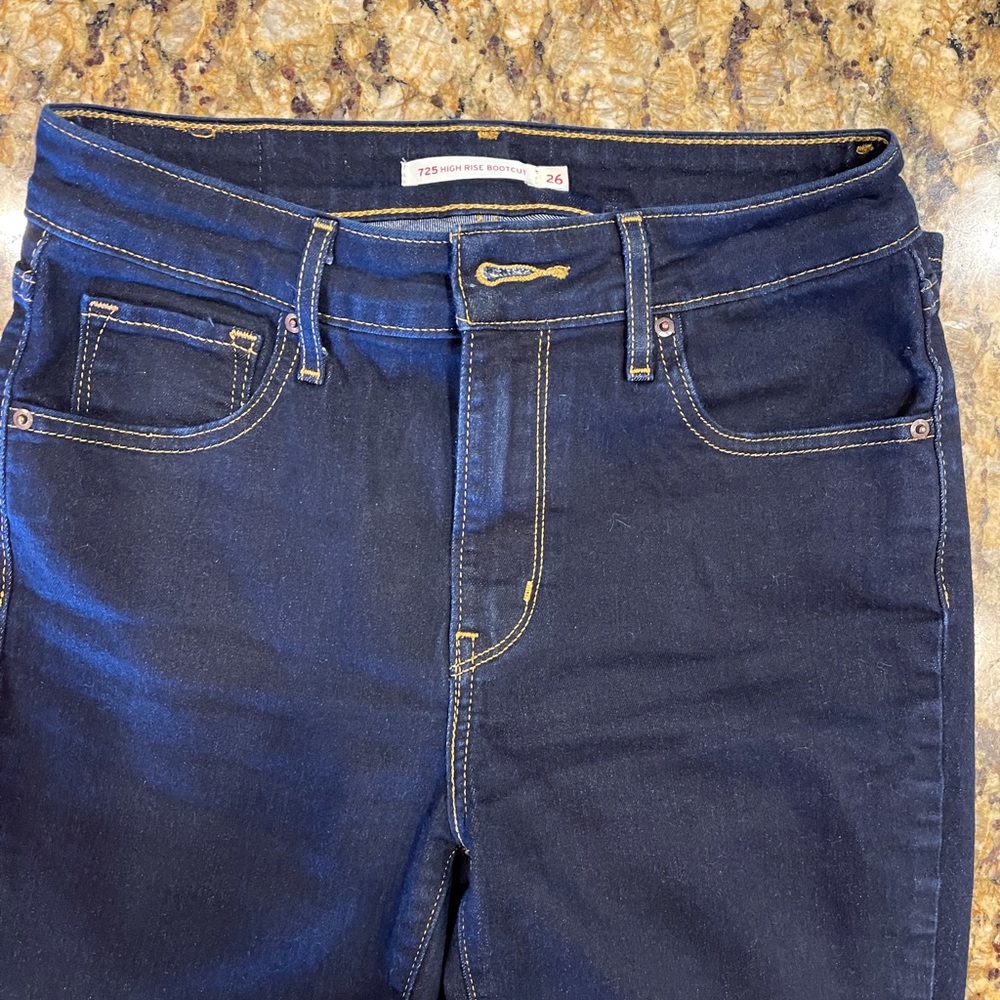 Levi’s boot cut jeans,worn only once